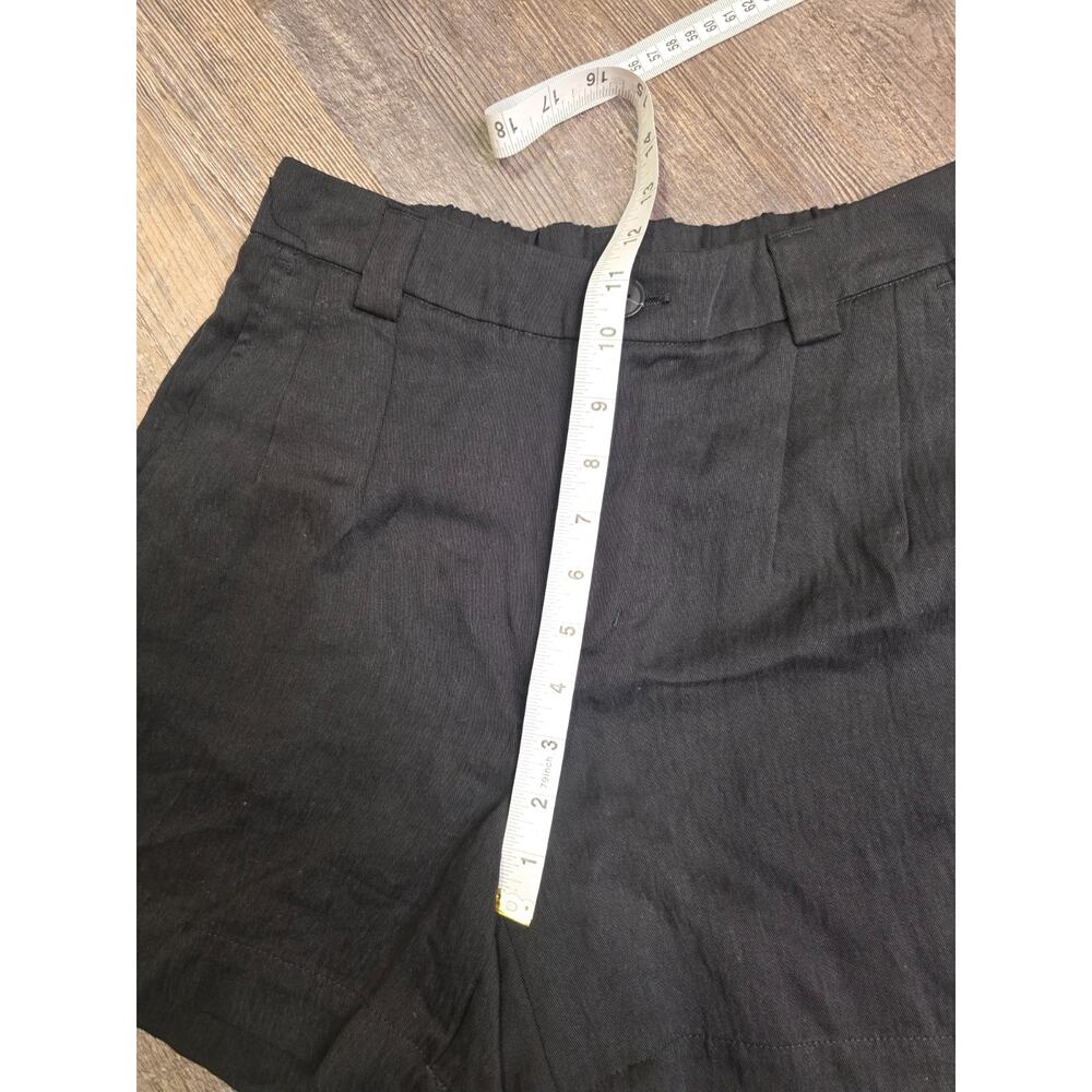 A New Day Womens Size 2 Black High-Rise Pleat Front Tie Belt Shorts - Picture 4 of 6